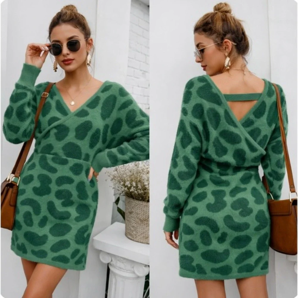 2/$30 New with tags Krush Kandy Teal Animal Print Wrap Sweater Dress Small‎